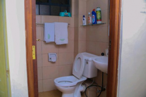 Suite 405